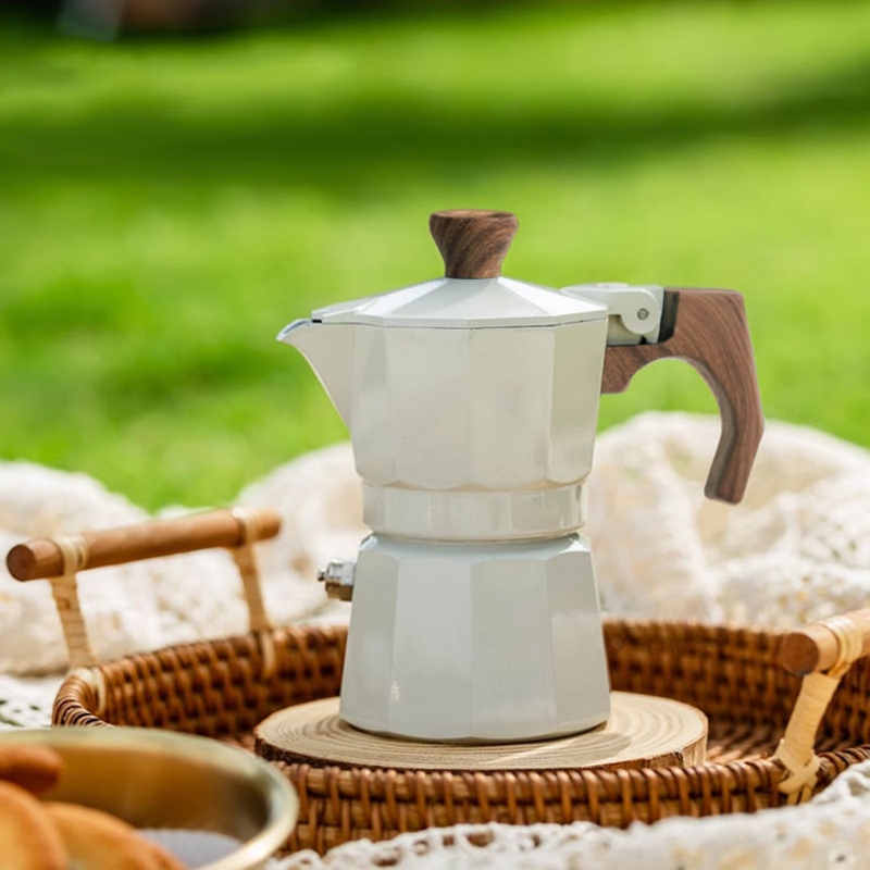 Une tasse Moka Pot verser à la - Pour Pot Aluminum avis et prix